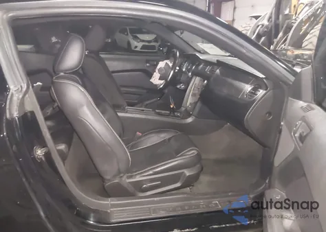 2013 Ford Mustang V6 из США, поврежденный, VIN 1ZVBP8AM5D5206568